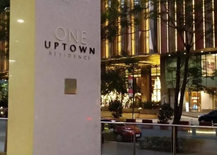Apartment One Uptown By Huang Manila